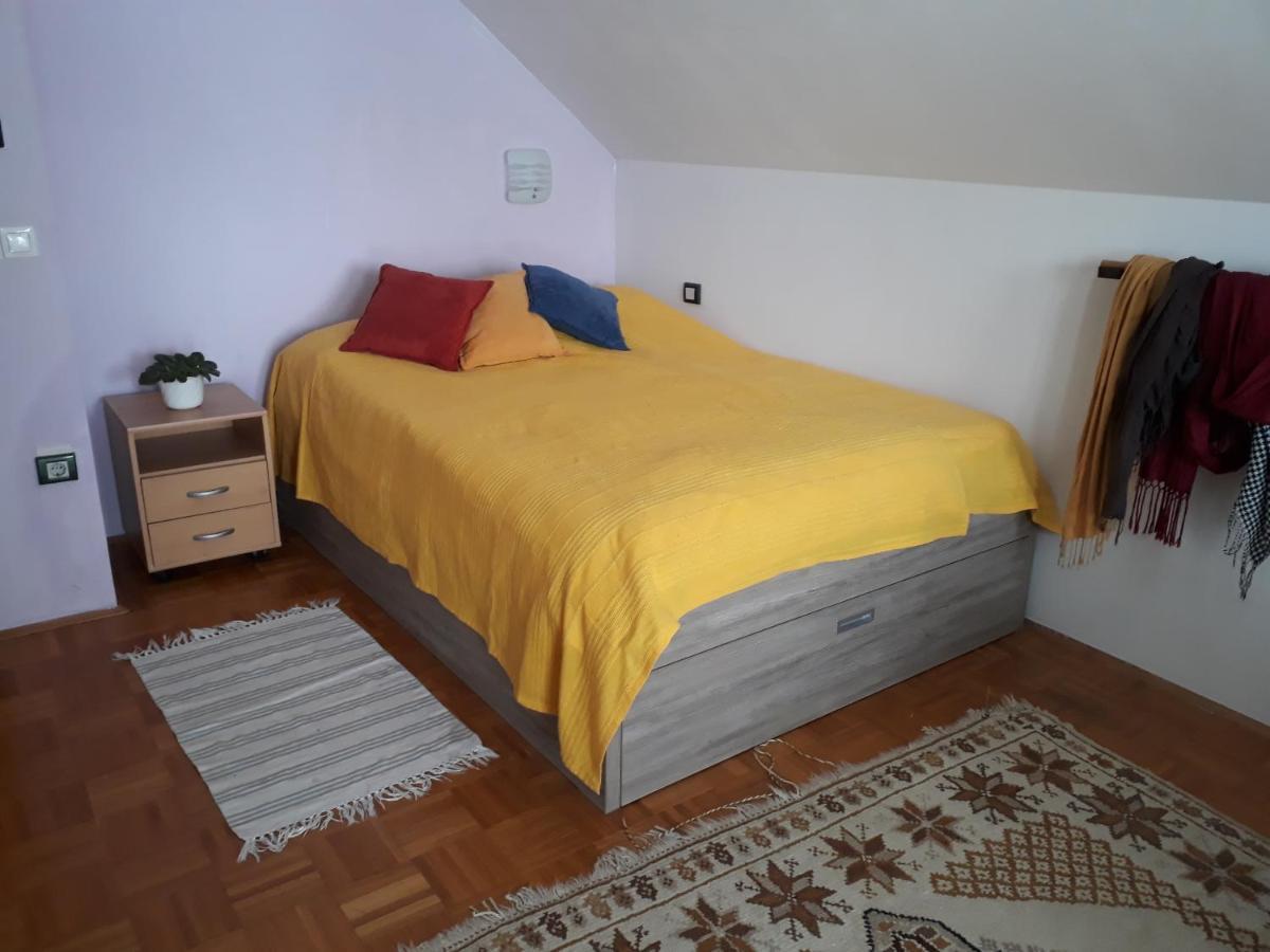 B&B Černe Polhov Gradec Exterior foto