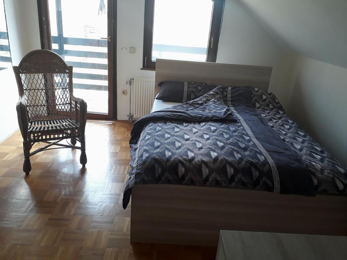 B&B Černe Polhov Gradec Exterior foto